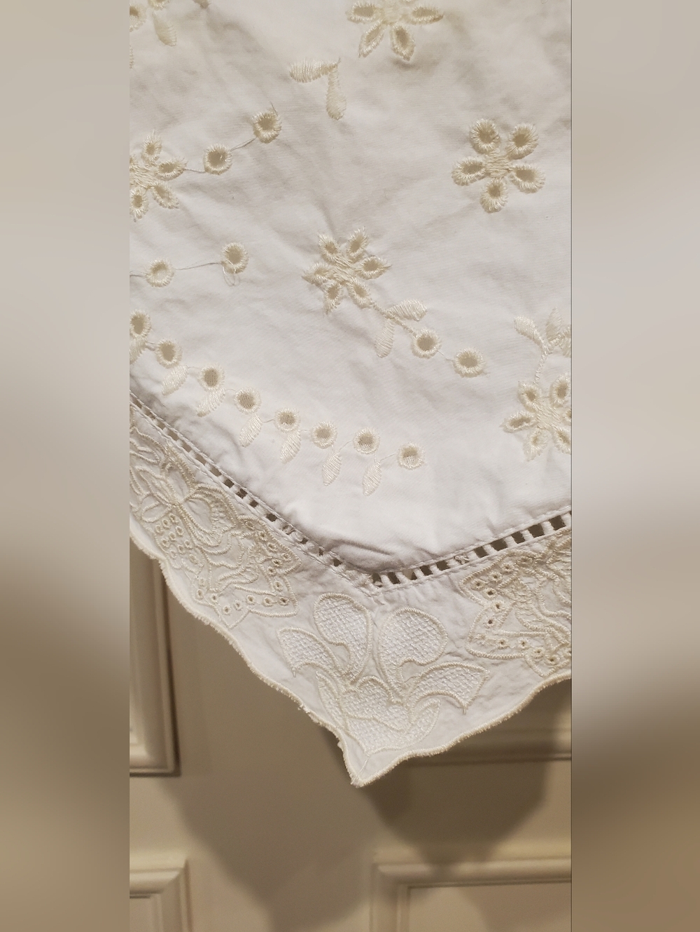NWT ZARA White-Oyster Bandana Crop Boho Top - Embroidered Women Size MEDIUM - Picture 5 of 10